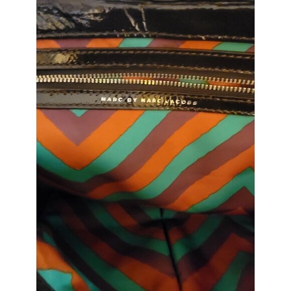 Marc By Marc Jacob Brown Patent Leather Handbag - Picture 3 of 6